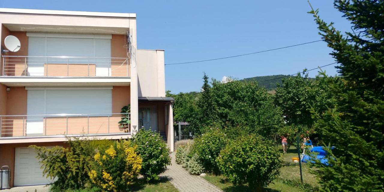 Ubytovani Marketa Perná Exterior foto